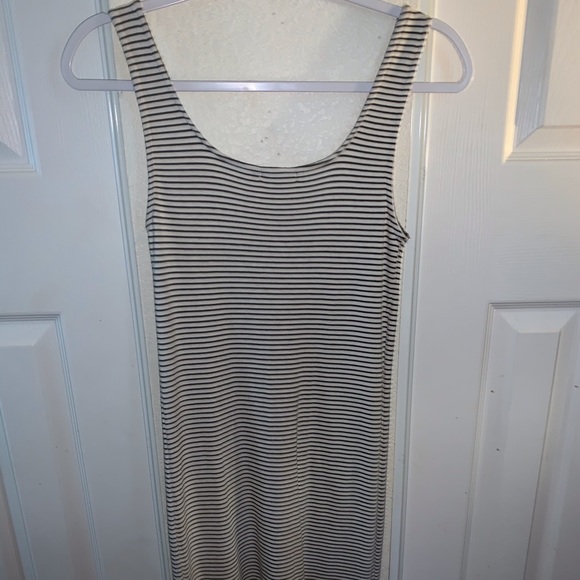 Black and white striped button down dress - Picture 2 of 5